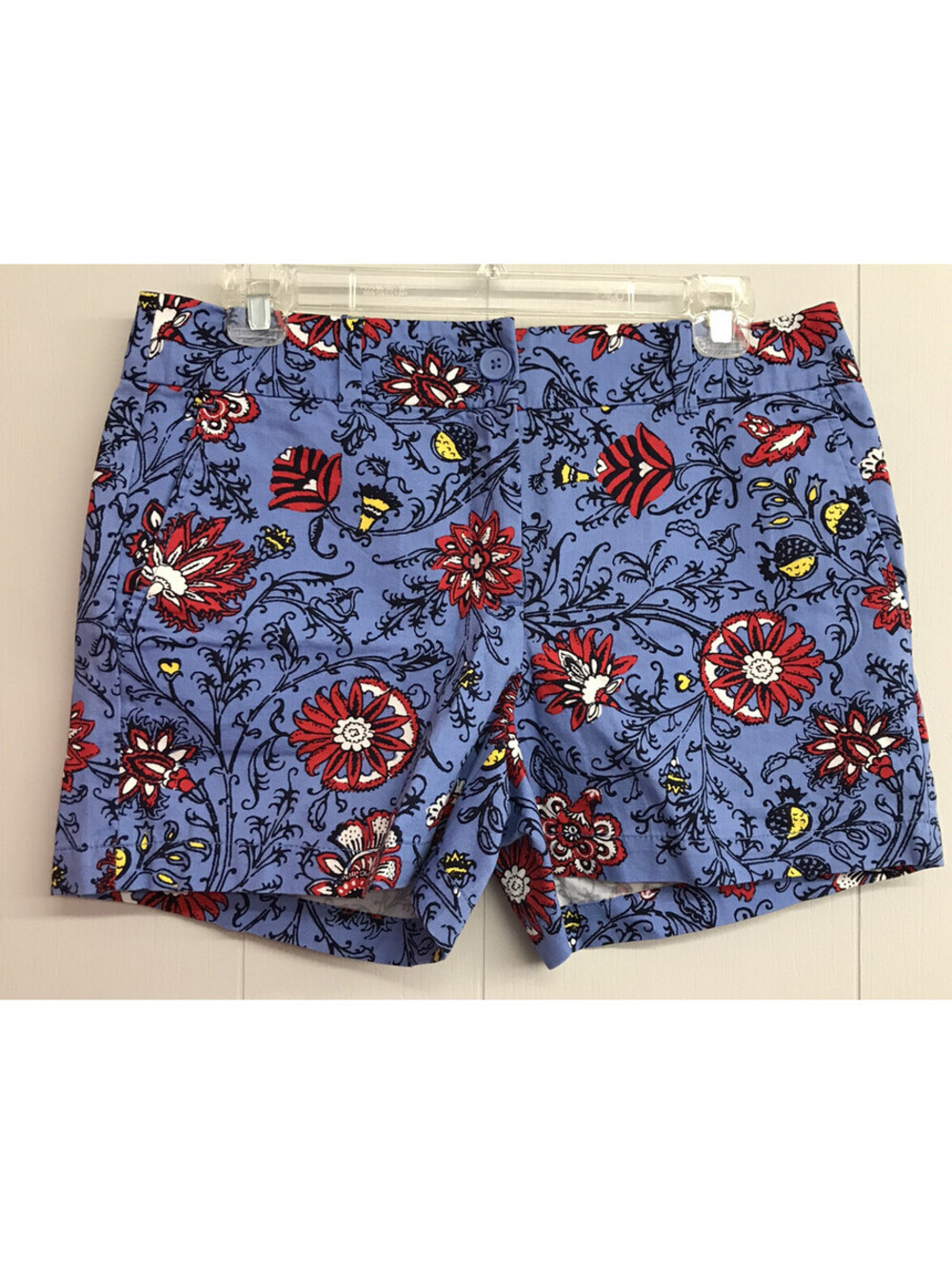Loft Outlet Shorts. Blue with Red/Yellow Floral. 4 Inch Inseam. Size 2. NWT